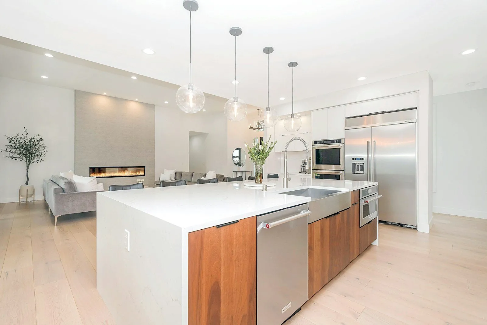Casa con jardín en Carrasco — foto 3